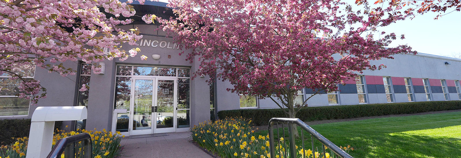 Lincoln Technical Institute New Jersey 38 Moorestown Nj MAHWAH NJ - CAMPUS CALENDAR | Lincoln Tech