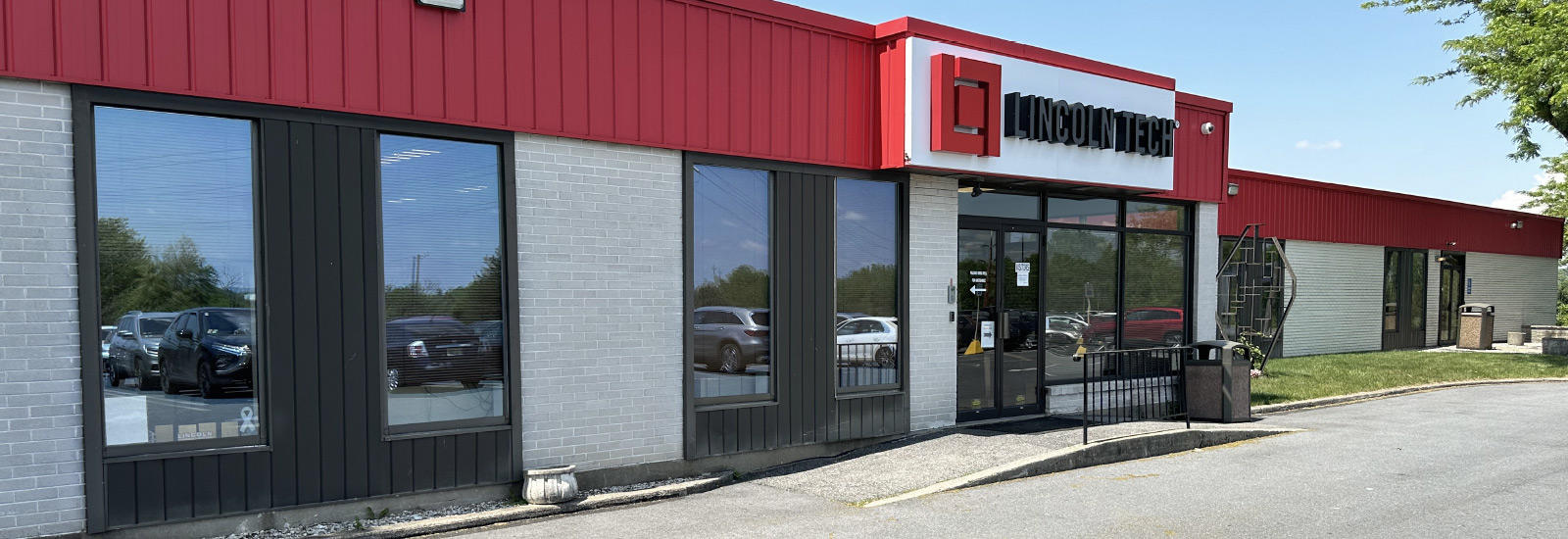 Lincoln Tech Allentown PA Campus Header