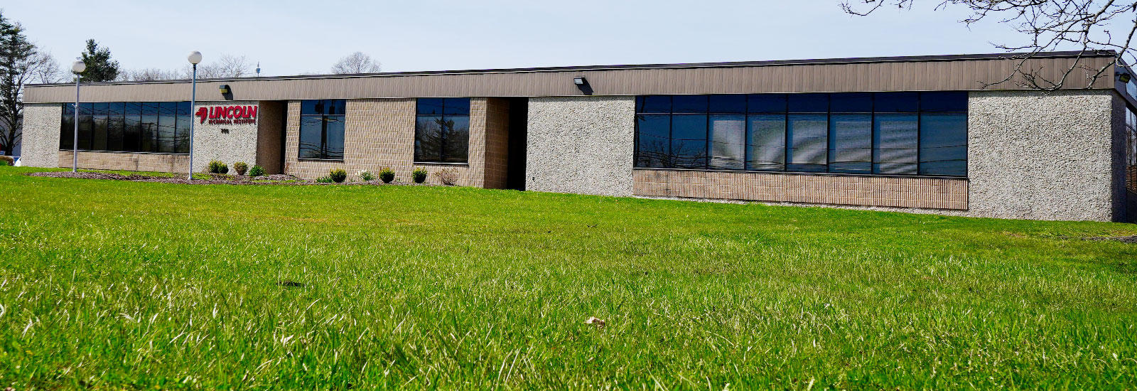 Lincoln Tech's campus in New Britain CT