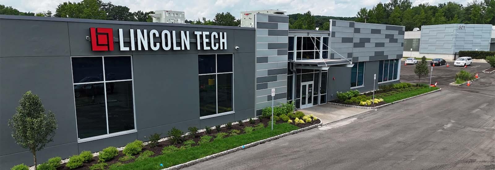 Levittown Campus Header Image