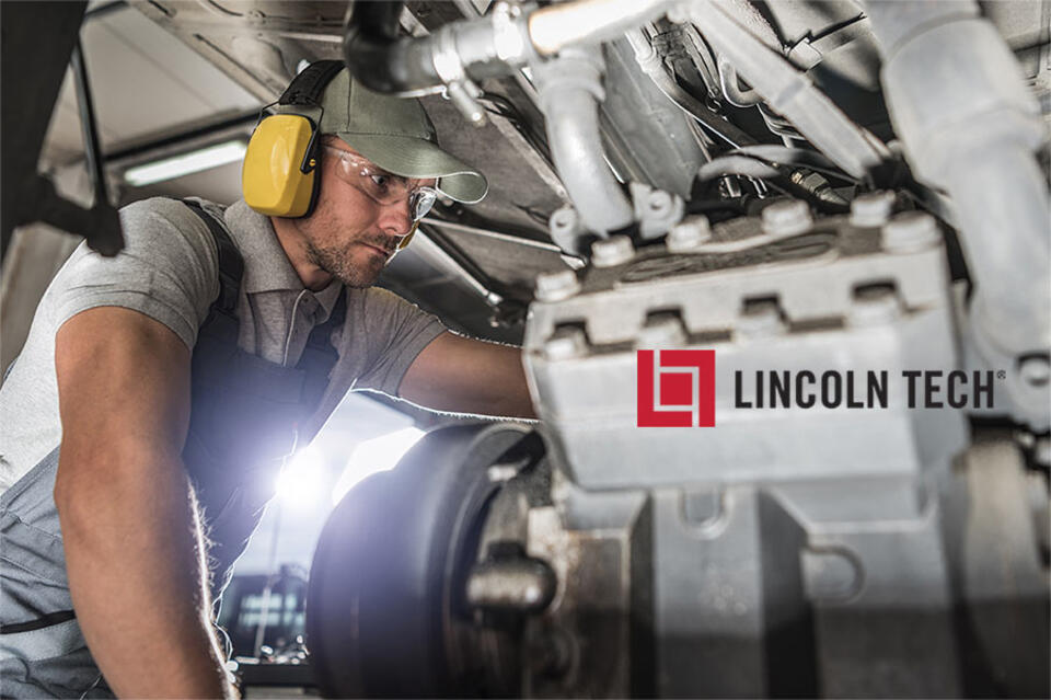 Learn why Nashville is a great area to be a diesel mechanic.