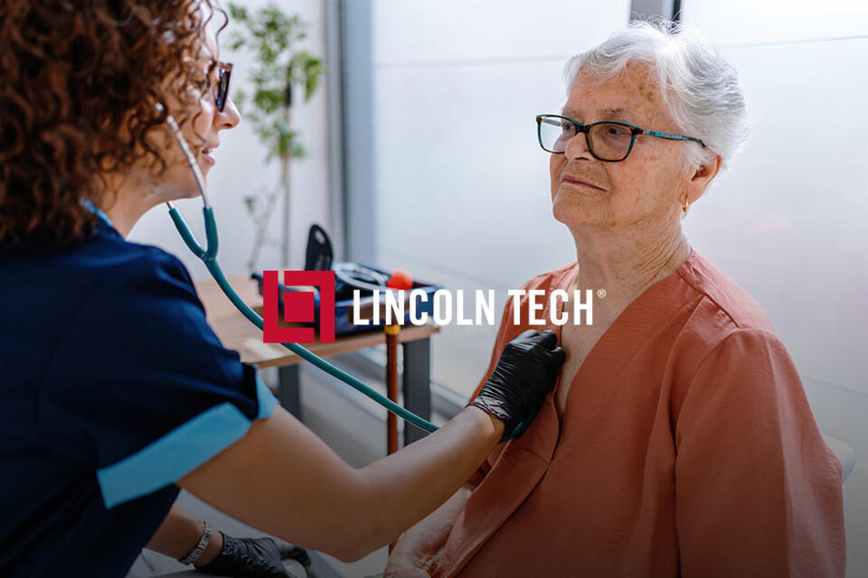 The job outlook for medical assistants in the US is positive as there are new opportunities in medical offices.