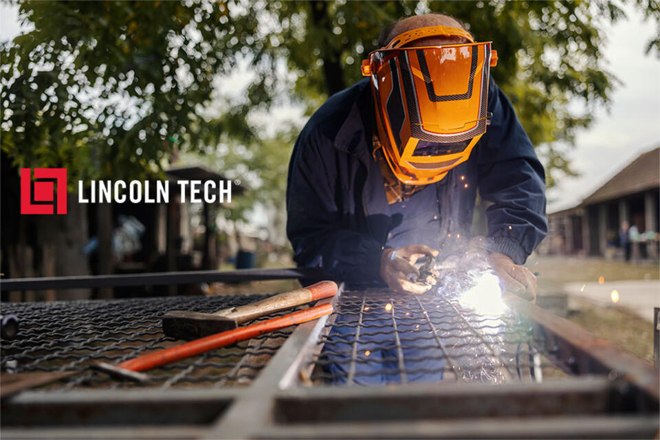 There are six important reasons to become a welder in the state of Colorado.