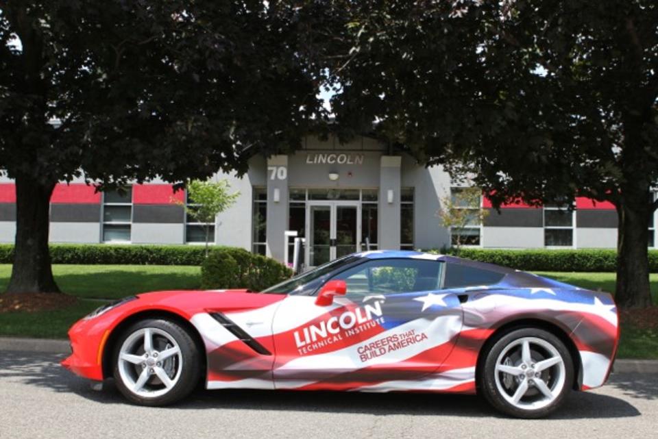Lincoln Stingray2.jpg