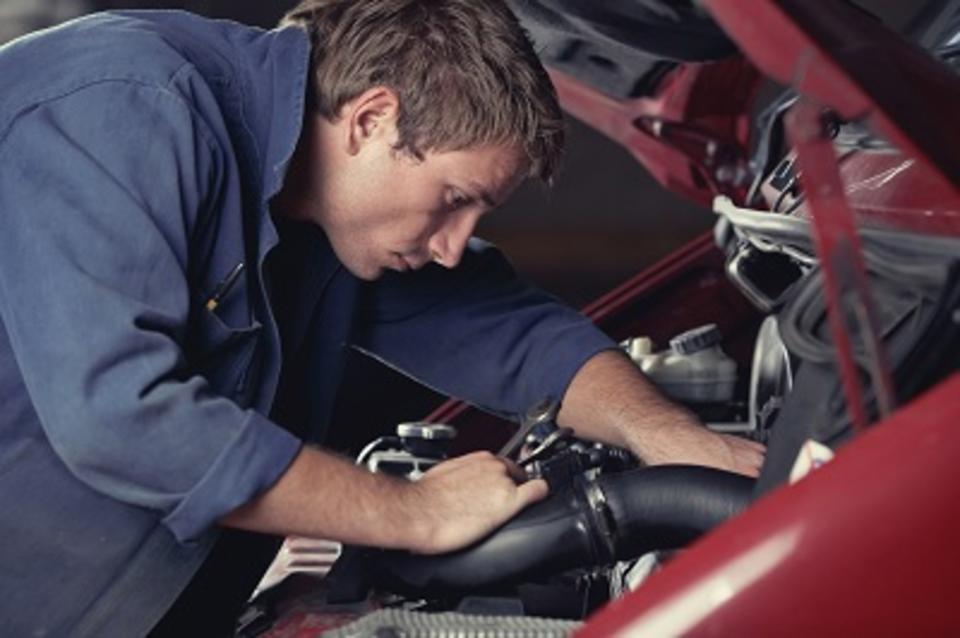 Auto Mechanic Jobs in a Changing World