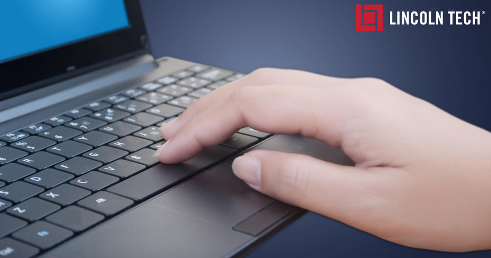 CR852 Windows 10 0517 FB.jpg